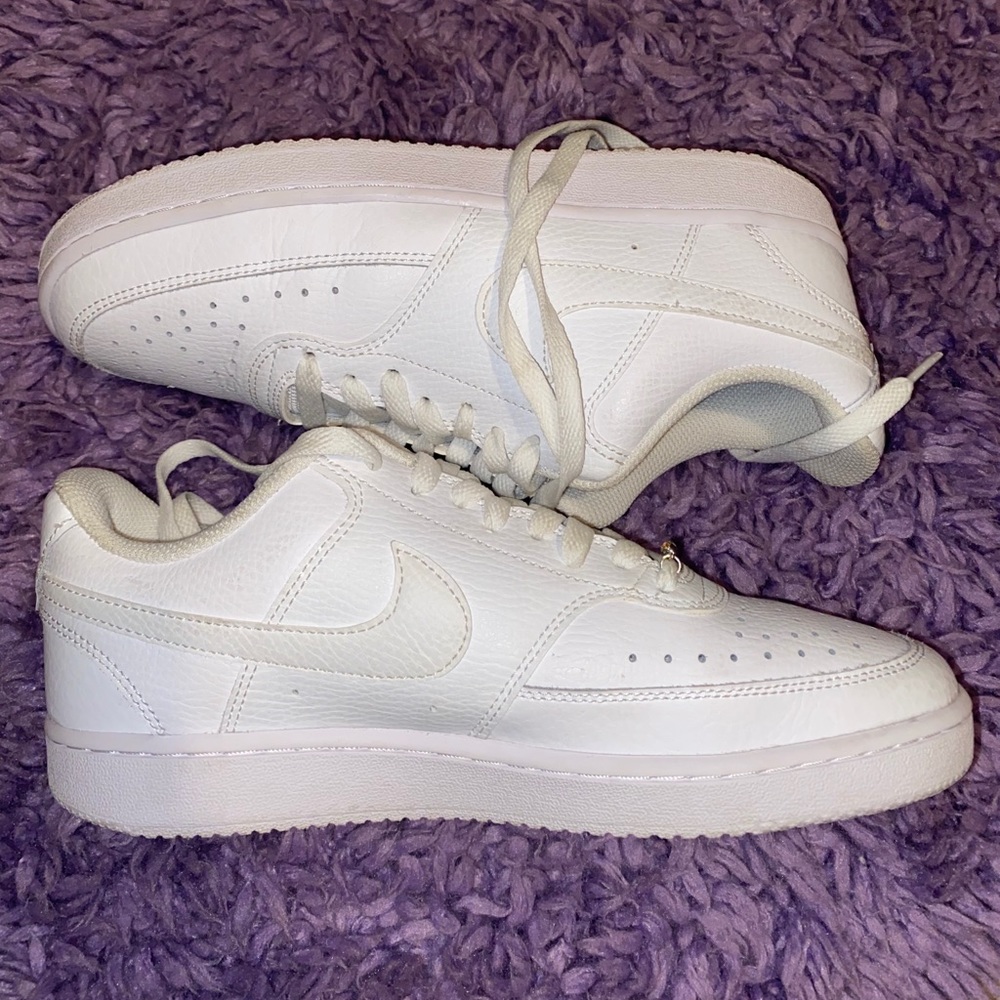 Nike Court Visions